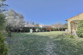  maison st-paul-en-foret 83440