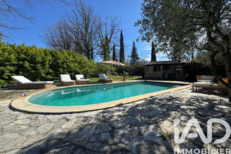  maison st-paul-en-foret 83440