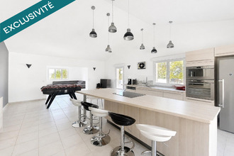  maison st-paul-en-foret 83440