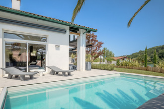  maison st-pee-sur-nivelle 64310
