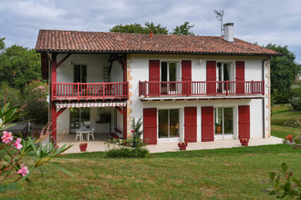  maison st-pee-sur-nivelle 64310
