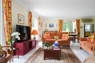  maison st-pee-sur-nivelle 64310