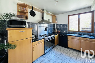  maison st-phal 10130