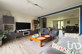  maison st-phal 10130