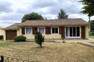  maison st-pierre-d-exideuil 86400