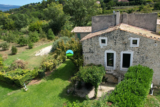  maison st-pierre-de-vassols 84330