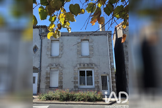  maison st-pierre-des-echaubrognes 79700