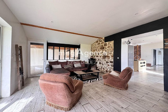  maison st-pierre-des-echaubrognes 79700