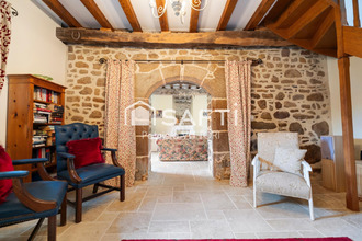  maison st-pierre-des-landes 53500