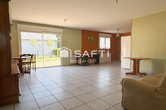  maison st-pierre-des-nids 53370