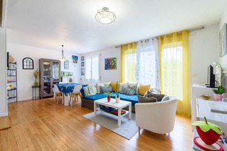  maison st-pierre-du-mt 40280