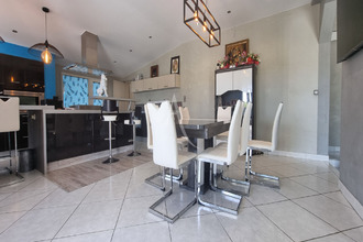  maison st-reverend 85220