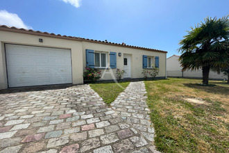  maison st-reverend 85220