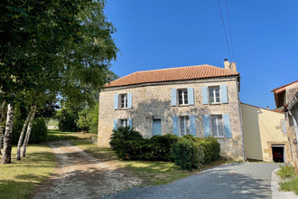  maison st-savinien 17350