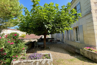  maison st-savinien 17350