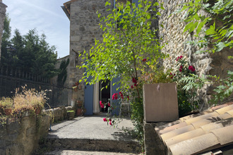  maison st-trinit 84390