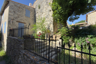  maison st-trinit 84390