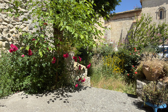  maison st-trinit 84390