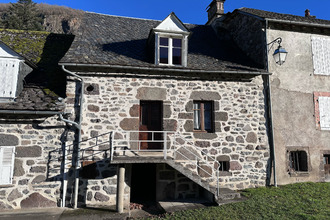 maison st-vincent-de-salers 15380