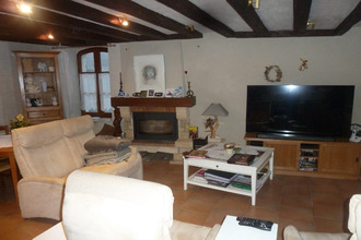  maison ste-catherine-de-fierbois 37800