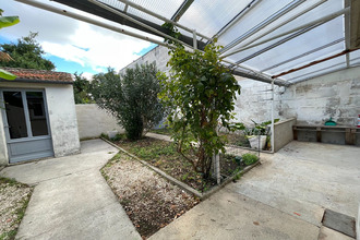  maison stes 17100