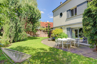  maison suresnes 92150