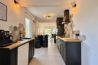  maison taillades 84300