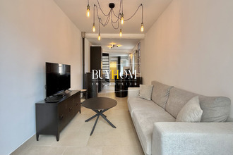  maison taillades 84300