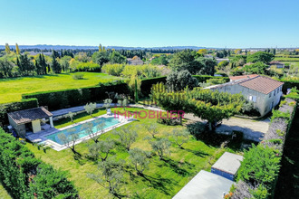  maison taillades 84300