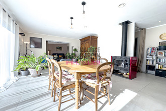  maison taillades 84300