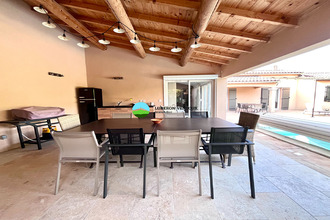  maison taillades 84300