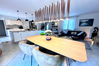  maison taillades 84300