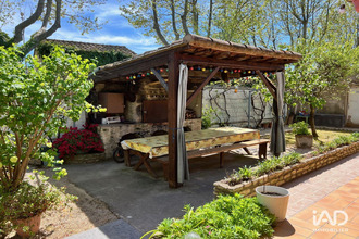  maison taillades 84300