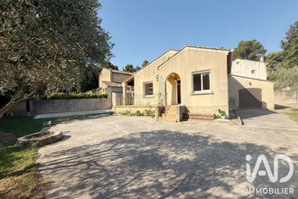  maison taillades 84300