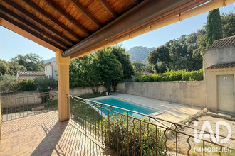  maison taillades 84300