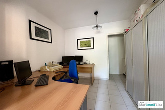  maison taillades 84300