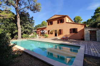  maison taillades 84300