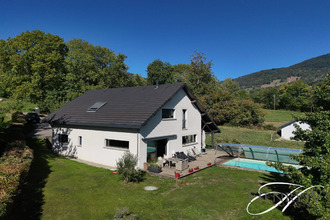  maison theys 38570
