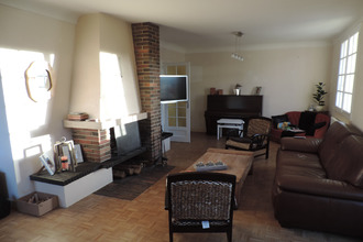  maison thouars 79100