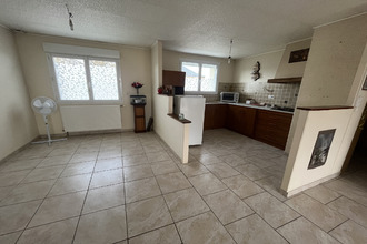  maison thouars 79100