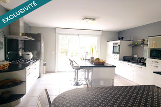  maison thueyts 07330