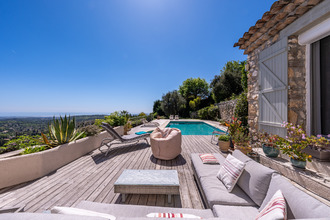  maison tourrettes-sur-loup 06140