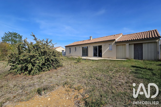  maison touvre 16600