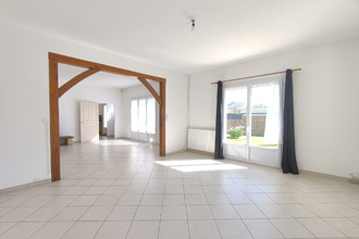  maison trelaze 49800