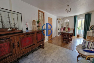  maison trept 38460