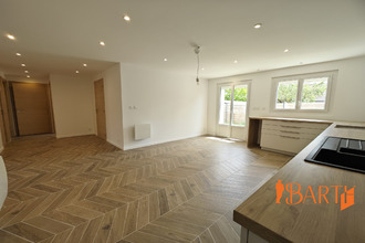  maison trouy 18570