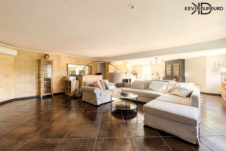  maison ucel 07200