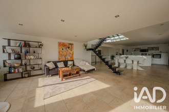  maison ucel 07200