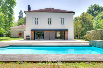  maison uchacq-et-parentis 40090