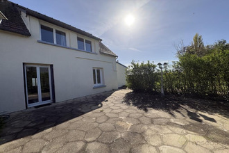  maison umpeau 28700